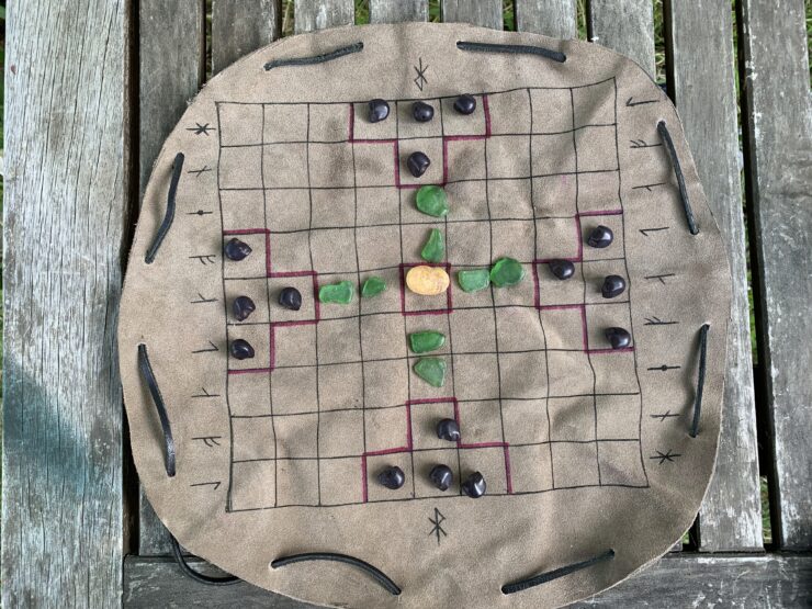 My Tablut set from Etsy with green glass Swedish guards.